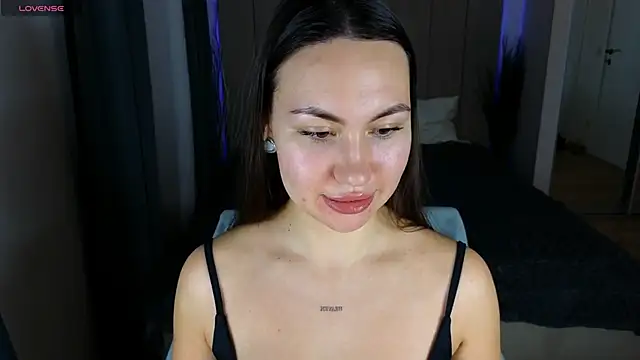 Snapshot of GIGI_BENNET chatting on 12.05.24 GIGI BENNET online show from 12.05.24