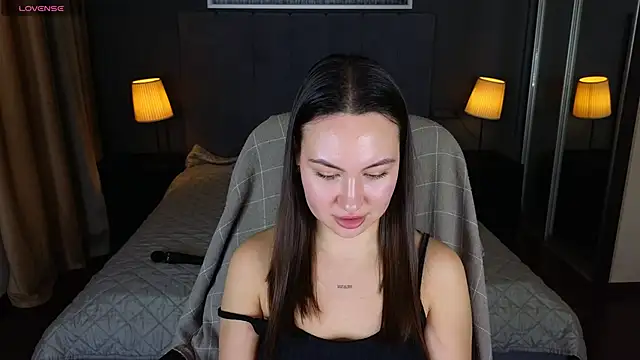 Snapshot of GIGI_BENNET chatting on 01.18.25 GIGI BENNET online show from 01.18.25