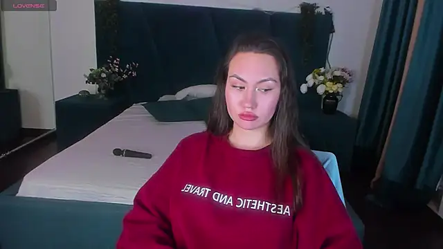 Snapshot of GIGI_BENNET chatting on 01.19.25 GIGI BENNET online show from 01.19.25