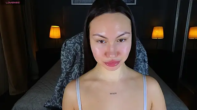 Snapshot of GIGI_BENNET chatting on 02.28.25 GIGI BENNET online show from 02.28.25