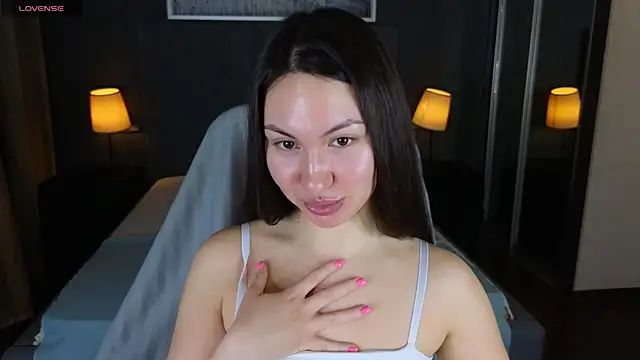 Snapshot of GIGI_BENNET chatting on 03.13.25 GIGI BENNET online show from 03.13.25