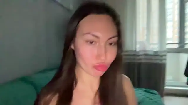 Snapshot of GIGI_BENNET chatting on 09.16.25 GIGI BENNET online show from 09.16.25