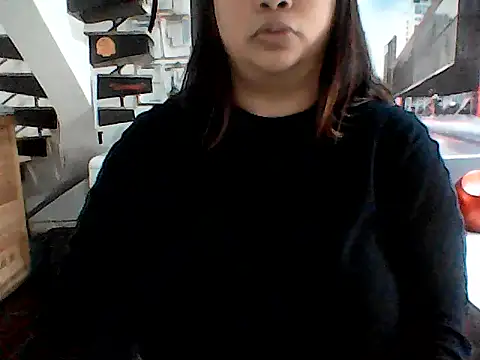 Snapshot of ArisaGonzalez chatting on 12.15.24 ArisaGonzalez online show from 12.15.24