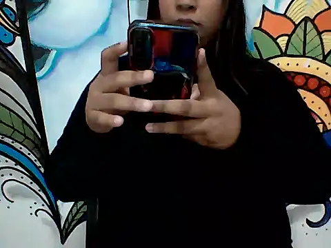 Snapshot of ArisaGonzalez chatting on 12.31.24 ArisaGonzalez online show from 12.31.24