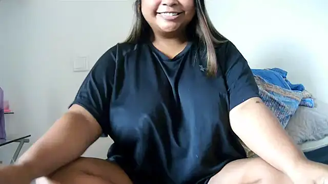 Snapshot of ArisaGonzalez chatting on 10.12.25 ArisaGonzalez online show from 10.12.25