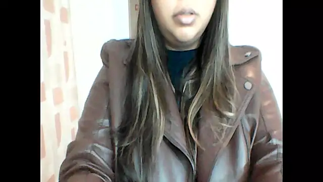 Snapshot of ArisaGonzalez chatting on 12.02.25 ArisaGonzalez online show from 12.02.25