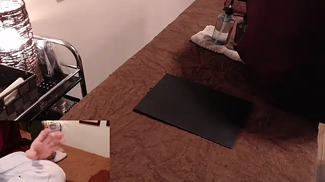 Snapshot of Hanabi-hentai chatting on 02.08.25 Hanabi-hentai online show from 02.08.25