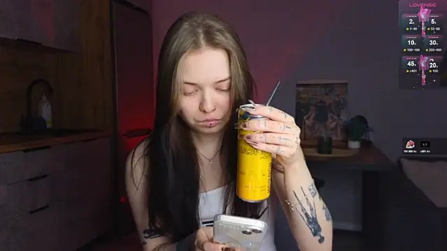 doll lol  online show from 01.24.25