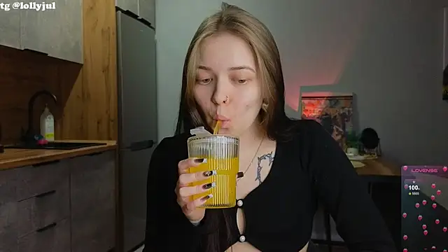 doll lol  online show from 03.03.25