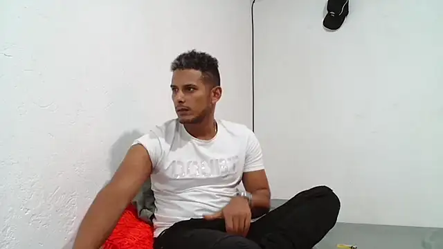 Chris Dick23 online show from 01.04.25