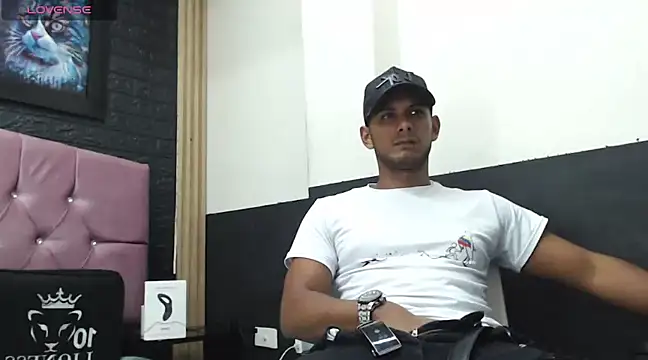 Chris Dick23 online show from 03.07.25