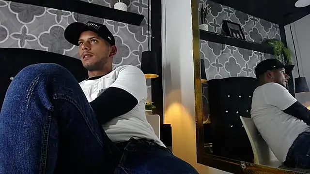 Snapshot of Chris_Dick23 chatting on 07.14.26 Chris Dick23 online show from 07.14.26