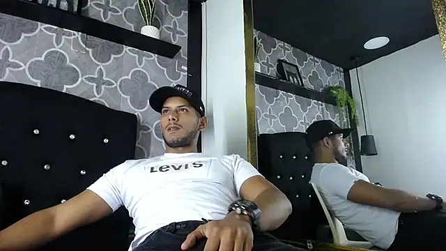 Snapshot of Chris_Dick23 chatting on 07.19.26 Chris Dick23 online show from 07.19.26