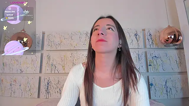 Miiaa doll online show from 01.20.25