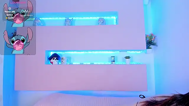 Miiaa doll online show from 02.13.25