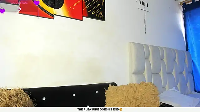 KorinaKovaa online show from 11.22.25