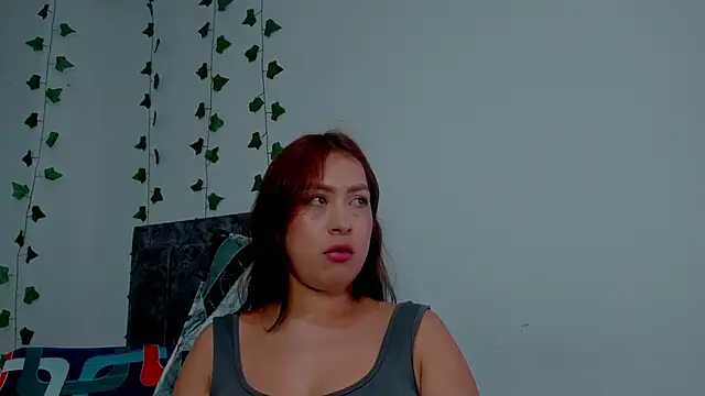 Miaa Garcia online show from 10.15.25