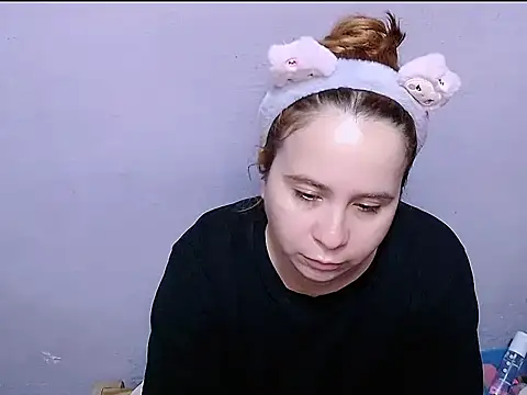 SubLayla01 online show from 05.12.26