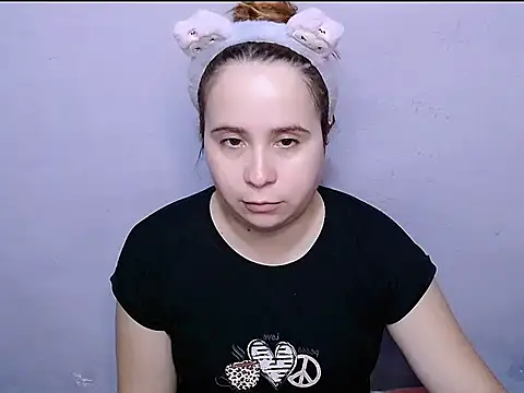 SubLayla01 online show from 07.03.26