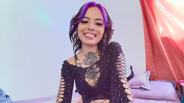 Snapshot of Alicia_Ortiiz chatting on 01.14.25 Alicia Ortiiz online show from 01.14.25