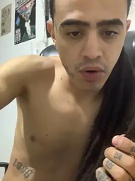 JovenDesobediente online show from 11.11.25