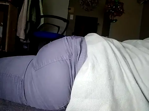 missthickness35 Pika online show from 09.28.25