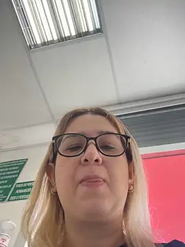 amooraaamoon online show from 01.27.25