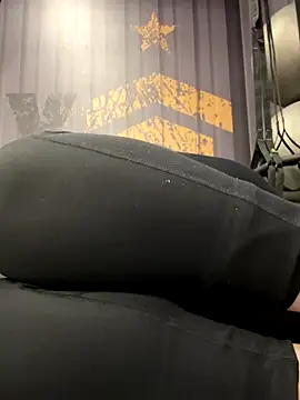 amooraaamoon online show from 09.21.25