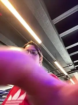 amooraaamoon online show from 11.09.25