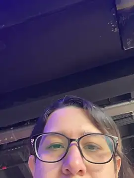 amooraaamoon online show from 11.17.25