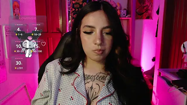 Snapshot of ninfa1_ch chatting on 09.24.25 ninfa1 ch online show from 09.24.25