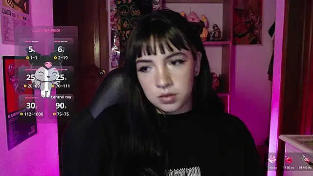 Snapshot of ninfa1_ch chatting on 10.30.25 ninfa1 ch online show from 10.30.25