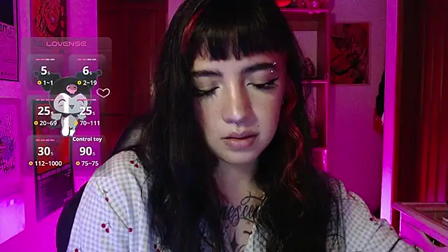 Snapshot of ninfa1_ch chatting on 11.14.25 ninfa1 ch online show from 11.14.25