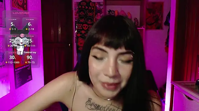 Snapshot of ninfa1_ch chatting on 12.20.25 ninfa1 ch online show from 12.20.25