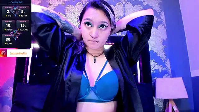 Snapshot of Laurent_elis chatting on 12.26.24 Laurent elis online show from 12.26.24