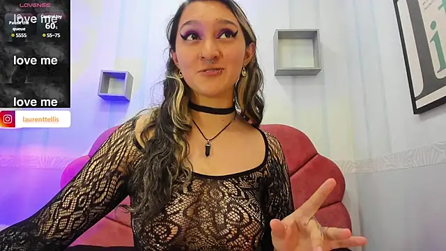 Snapshot of Laurent_elis chatting on 03.04.25 Laurent elis online show from 03.04.25