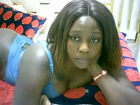 Snapshot of Shy_jot chatting on 02.01.25 Shy jot online show from 02.01.25