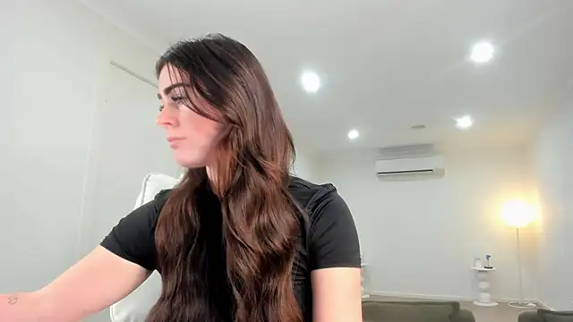 aus queen online show from 10.18.25