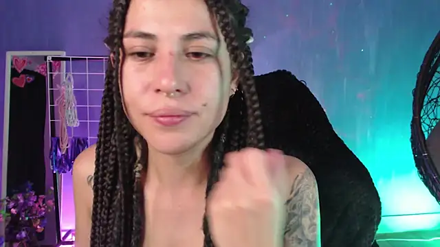 Snapshot of Hellen_dumont chatting on 02.22.25 Hellen dumont online show from 02.22.25