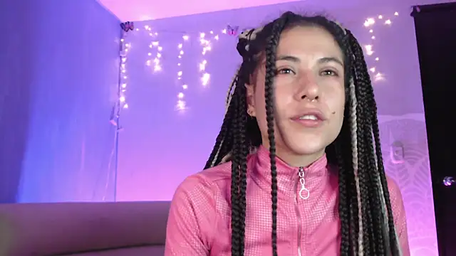 Snapshot of Hellen_dumont chatting on 02.27.25 Hellen dumont online show from 02.27.25