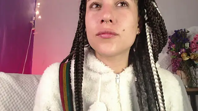 Snapshot of Hellen_dumont chatting on 03.01.25 Hellen dumont online show from 03.01.25