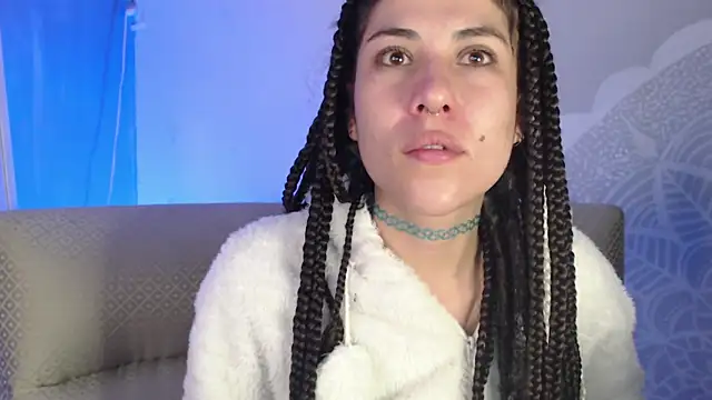 Snapshot of Hellen_dumont chatting on 03.01.25 Hellen dumont online show from 03.01.25