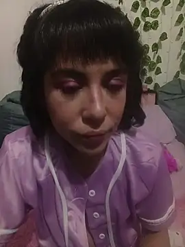 Snapshot of Hellen_dumont chatting on 10.17.25 Hellen dumont online show from 10.17.25