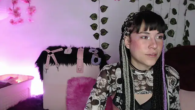 Snapshot of Hellen_dumont chatting on 10.26.25 Hellen dumont online show from 10.26.25