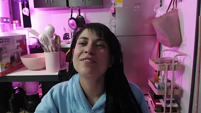 Snapshot of Hellen_dumont chatting on 01.16.26 Hellen dumont online show from 01.16.26