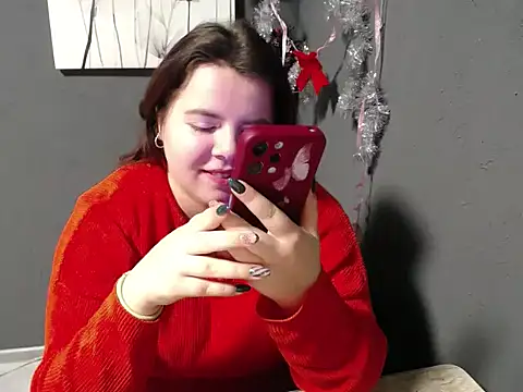 Snapshot of so_shy chatting on 01.04.25 so shy online show from 01.04.25