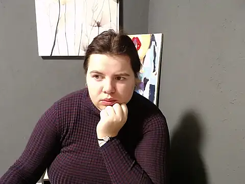 Snapshot of so_shy chatting on 02.26.25 so shy online show from 02.26.25