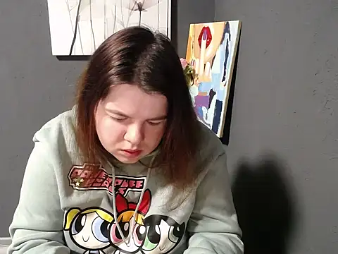 Snapshot of so_shy chatting on 03.15.25 so shy online show from 03.15.25