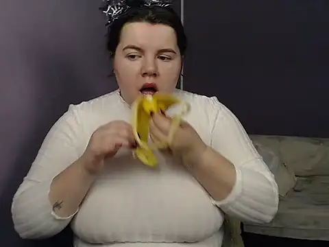 so shy online show from 10.24.25