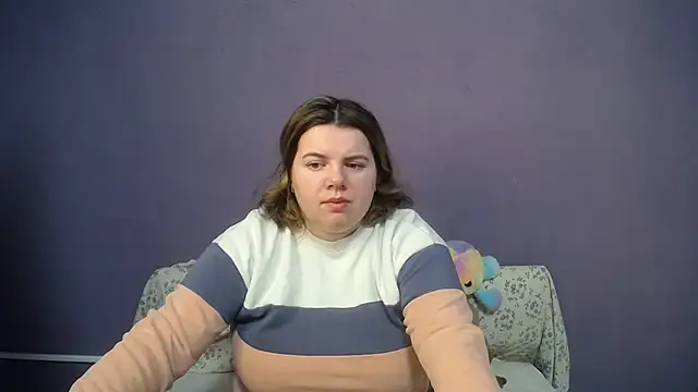 so shy online show from 04.01.26